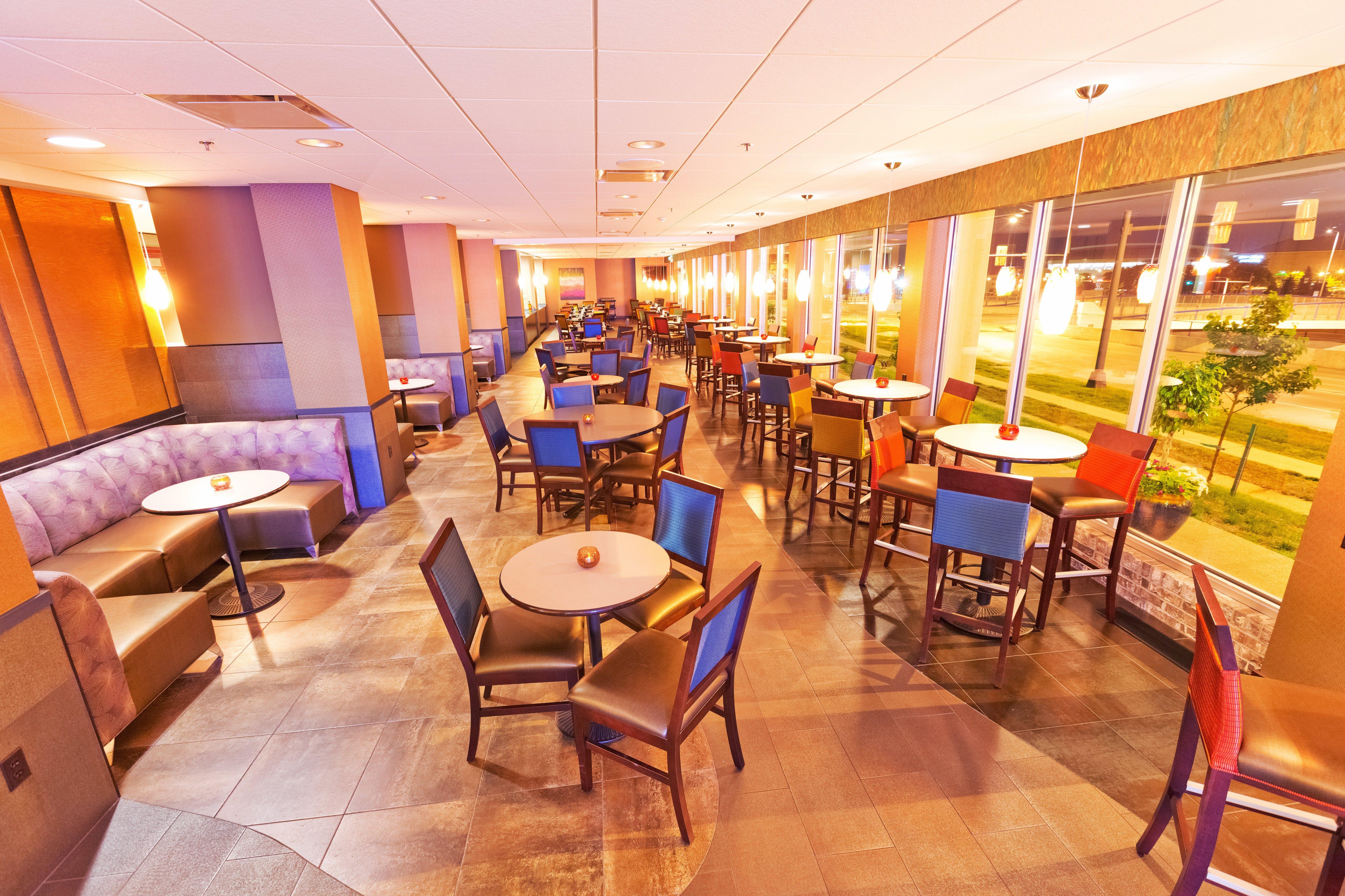 Holiday Inn Des Moines-Downtown-Mercy Campus By Ihg Exterior foto