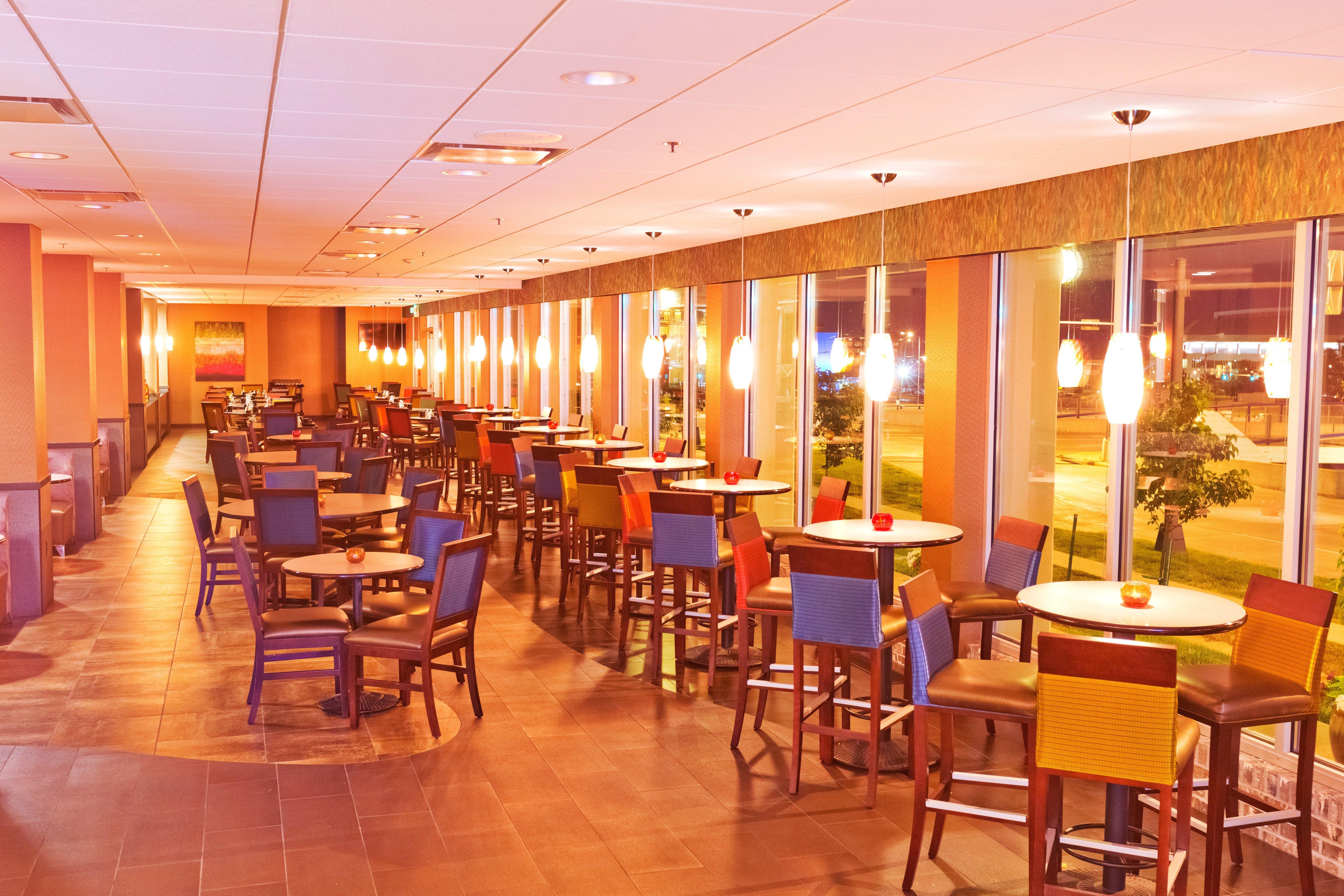 Holiday Inn Des Moines-Downtown-Mercy Campus By Ihg Exterior foto
